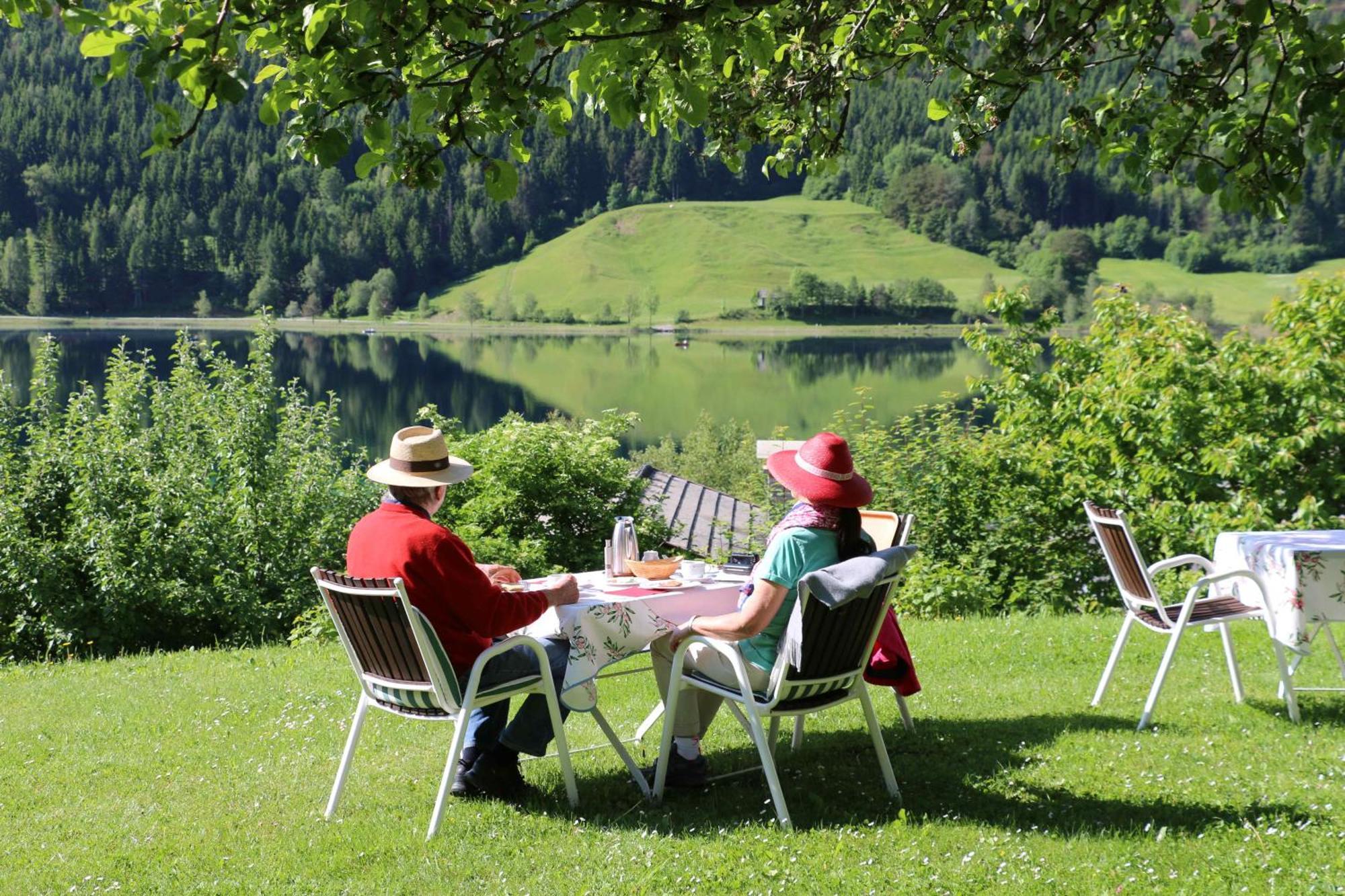 Ferienhof Obergasser Und Bergblick Weissensee Bagian luar foto