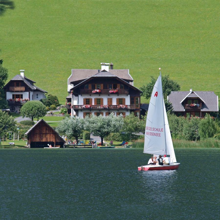 Ferienhof Obergasser Und Bergblick Weissensee Bagian luar foto